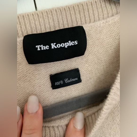 BNWOT THE KOOPLES 100%  CASHMERE CROPPED SHORT SLEEVE SWEATER SIZE 3 / LARGE - Picture 5 of 10